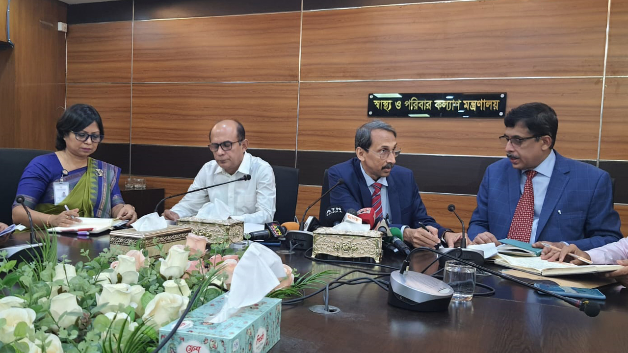 ছাত্র আন্দোলনে আহত ১৬০ জন রোগীকে দেখলো চীনা মেডিকেল টিম